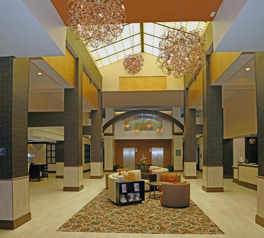Hotel Doubletree By Hilton Norfolk Airport Extérieur photo