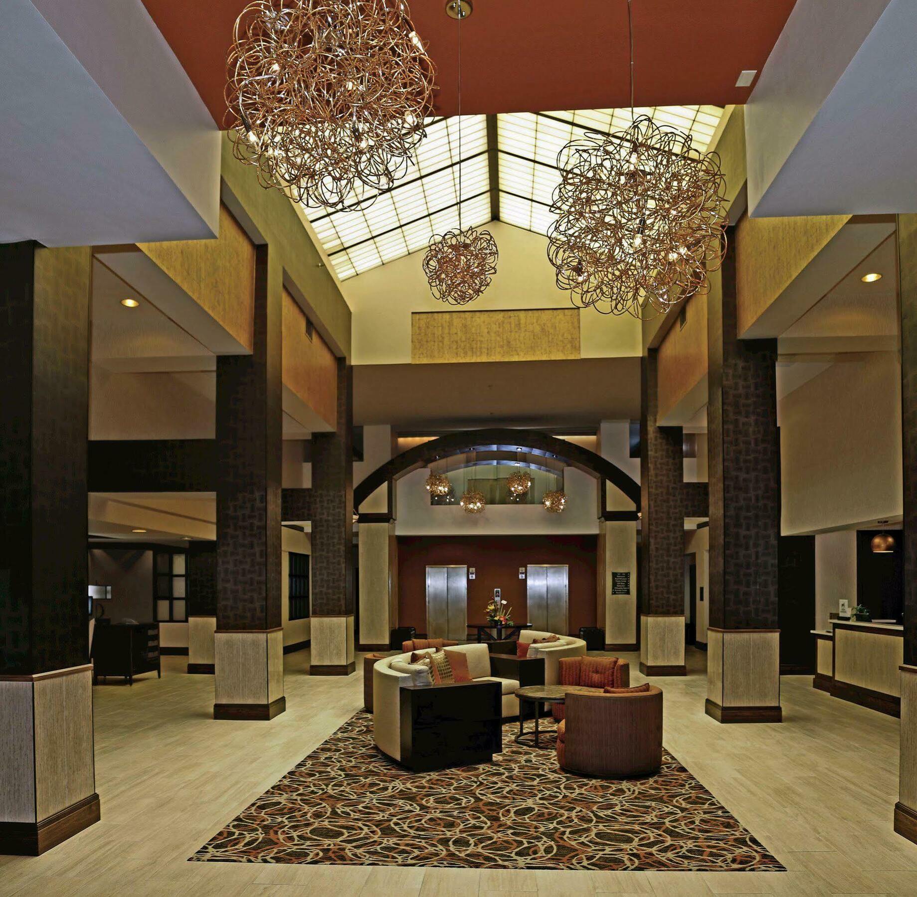 Hotel Doubletree By Hilton Norfolk Airport Extérieur photo